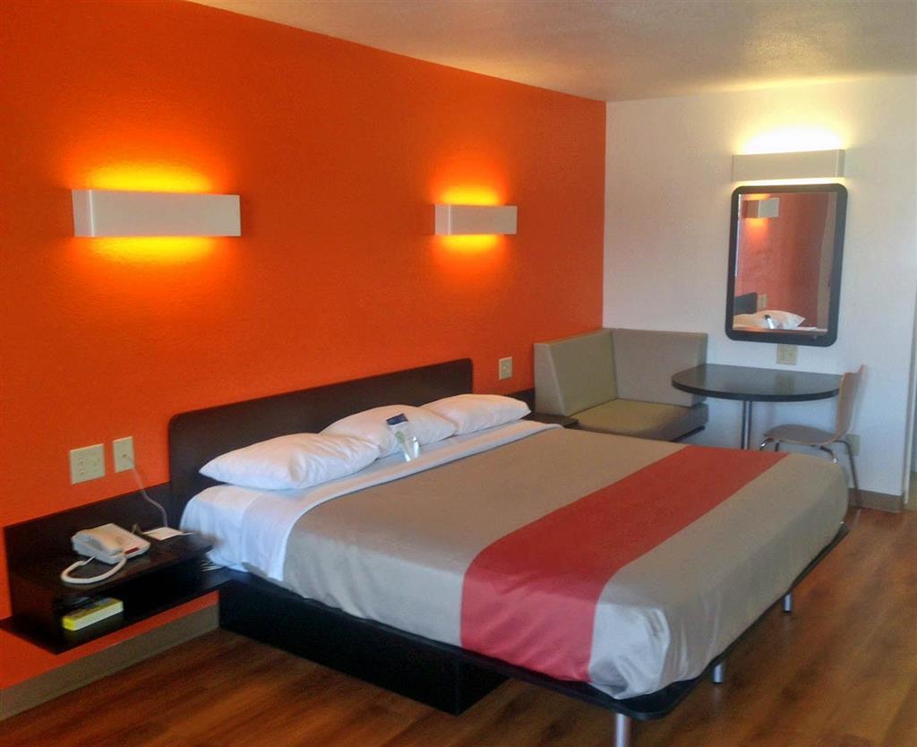 Motel 6-San Antonio, Tx - Fiesta Trails Værelse billede