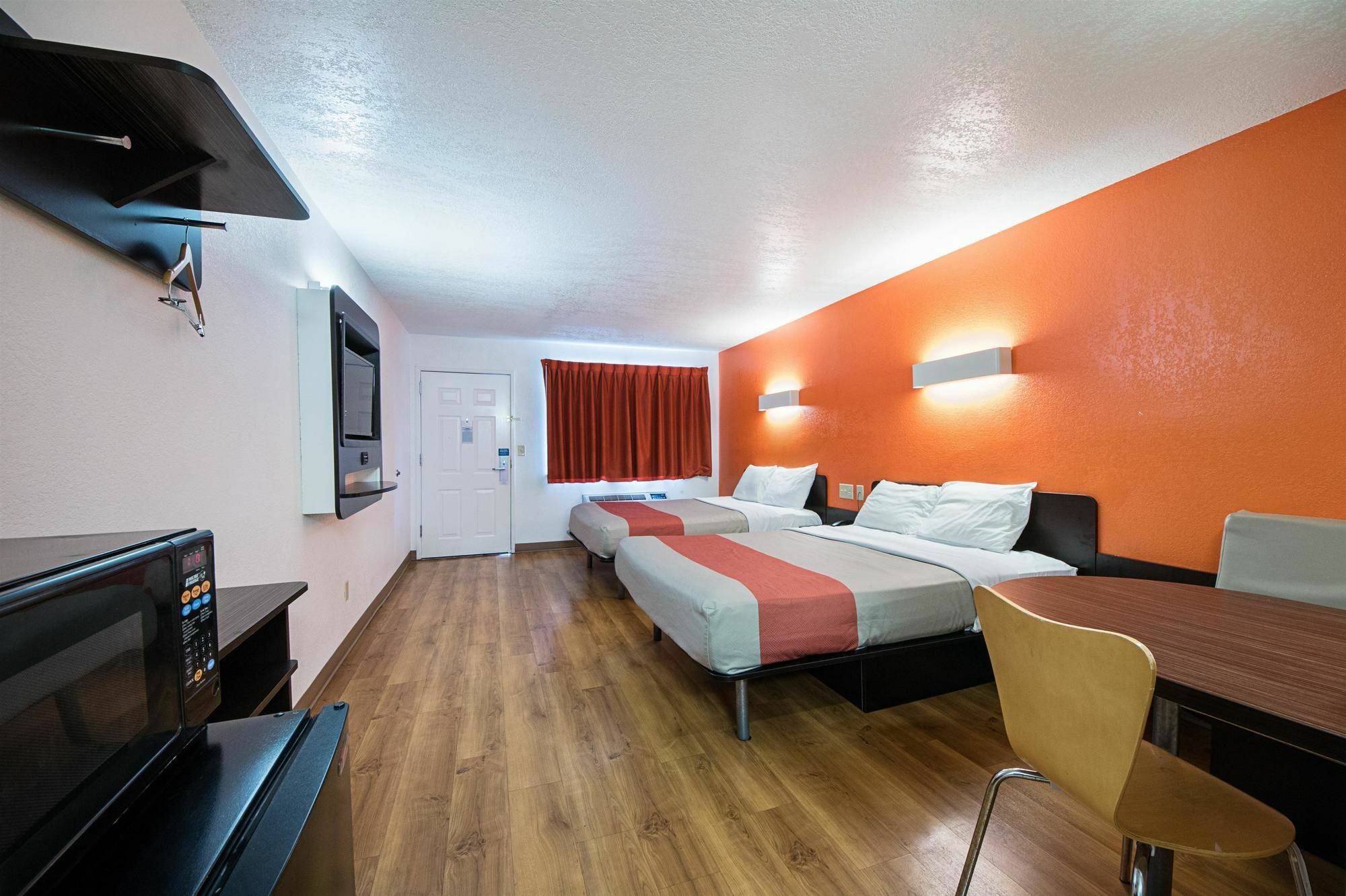Motel 6-San Antonio, Tx - Fiesta Trails Eksteriør billede